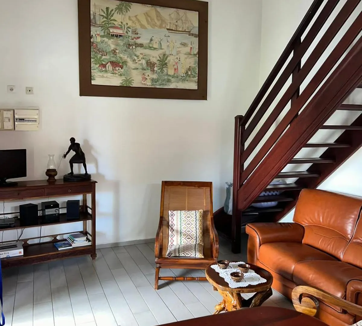 Le Orlika Apartment Grand-Bourg  0*, Grand-Bourg (Marie Galante)